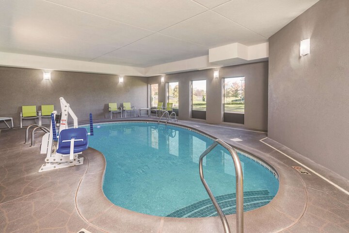 Pool 3 of 35