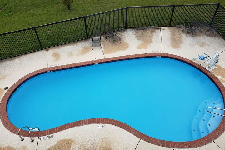 Pool 3 of 23