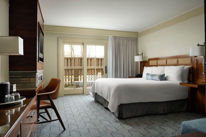 Room 17 of 30