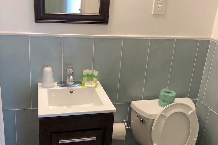 Room 65 of 124