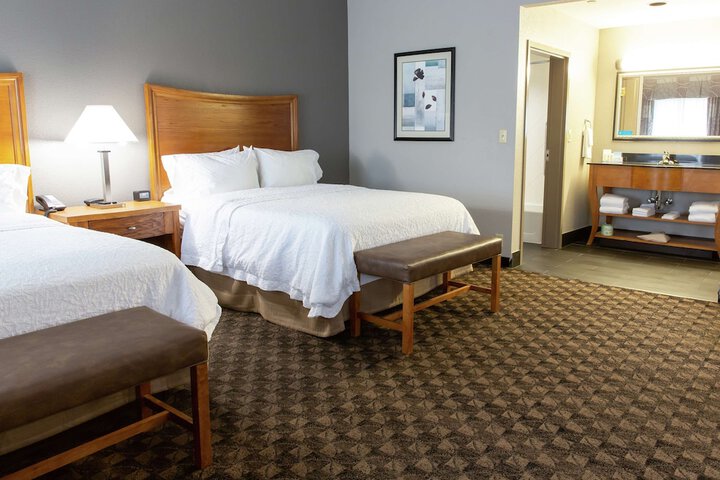 Room 10 of 35