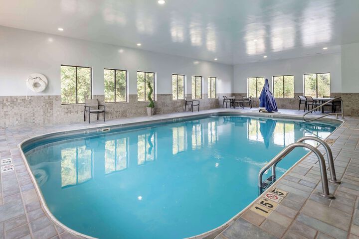 Pool 4 of 34