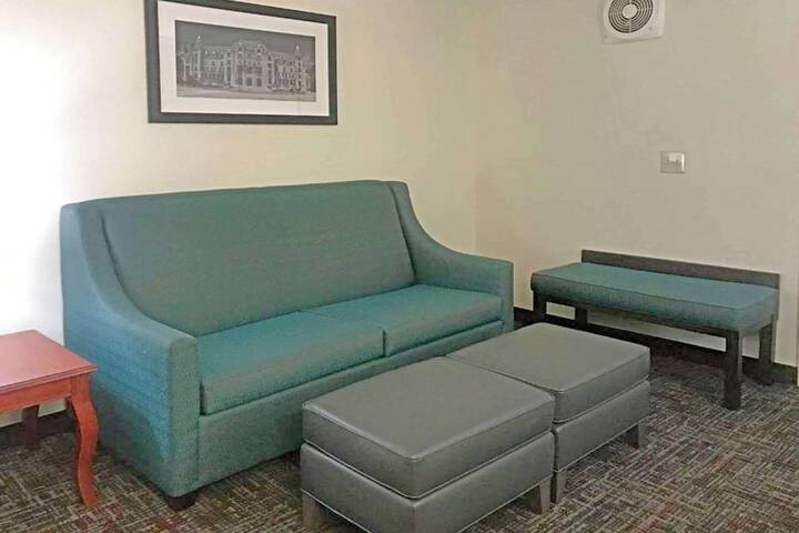 Room 20 of 42