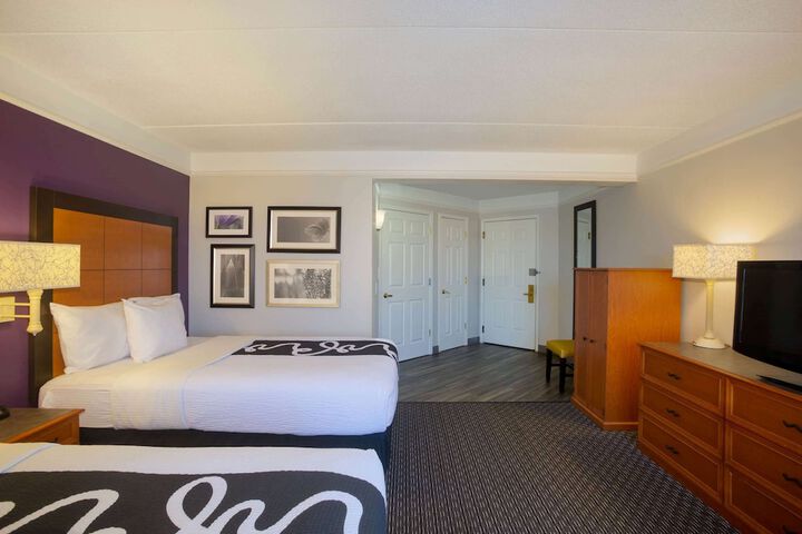 Room 22 of 51