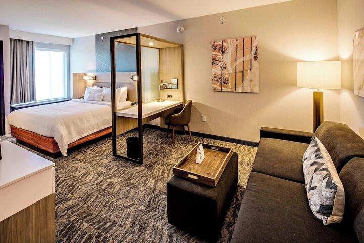 Room 30 of 57