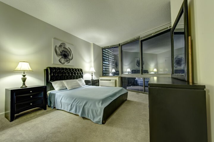 Room 20 of 48