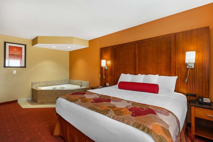Room 20 of 33