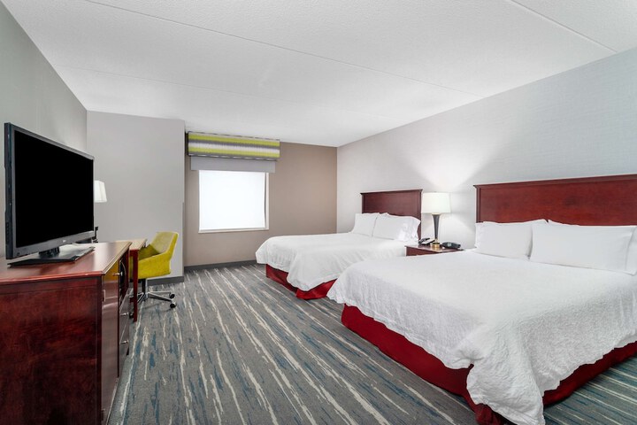 Room 27 of 42