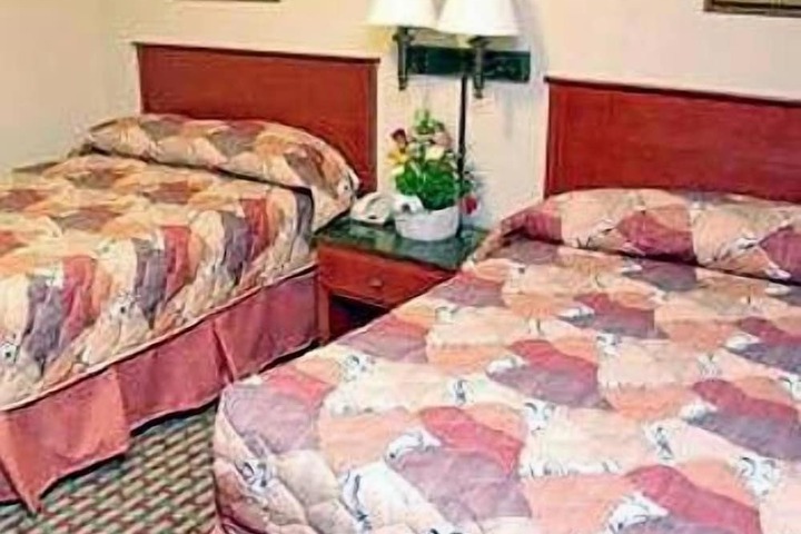 Rodeway Inn Paterson Great Falls Park Area