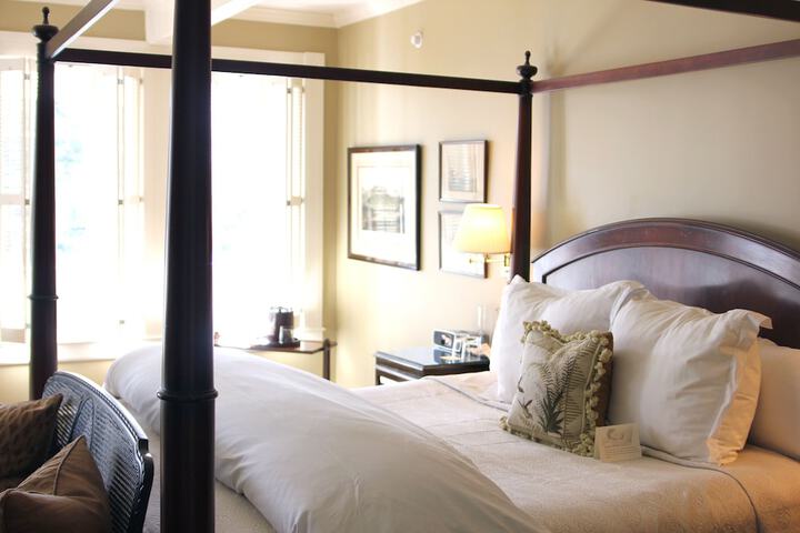 Room 21 of 51