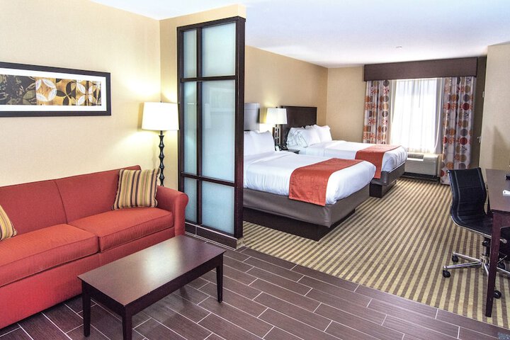 Room 14 of 27