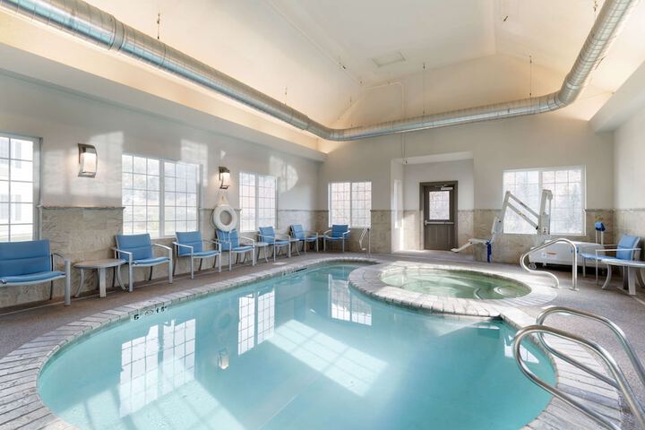 Pool 20 of 65