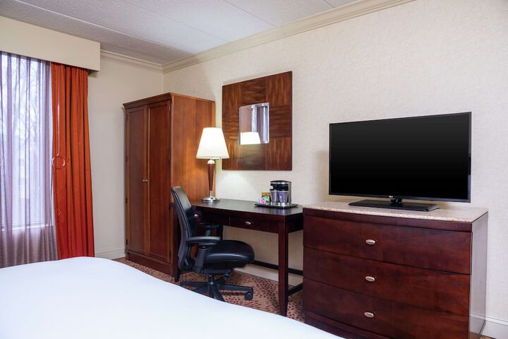 Room 29 of 84