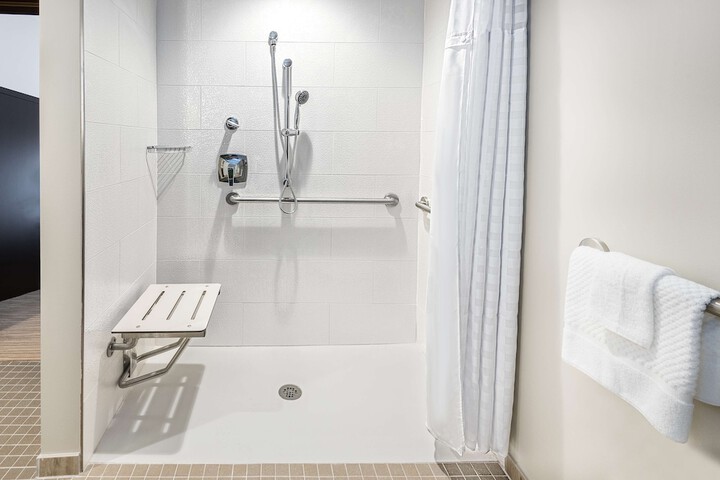 Embassy Suites by Hilton College Station TX