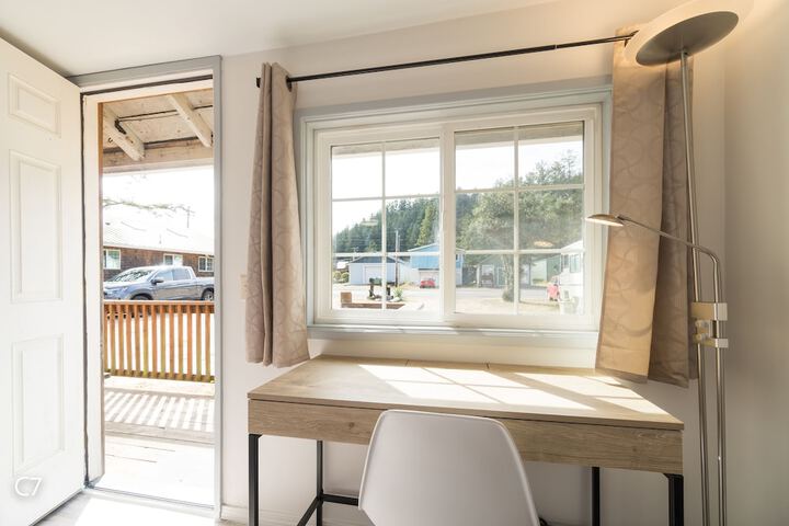 Raines Resort Cabins & RV