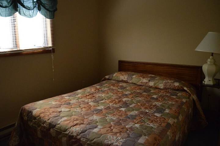 Room 25 of 46