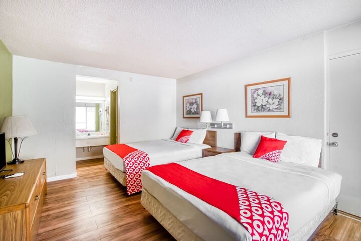 Room 16 of 27