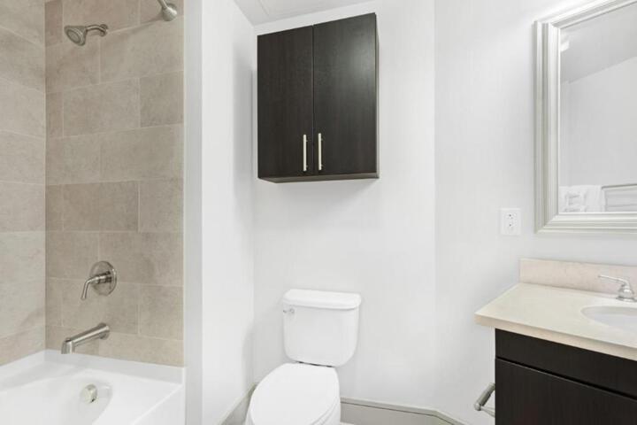 Global Luxury Suites at Boston Seaport