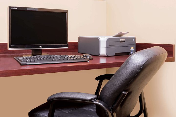 Business Center 23 of 23