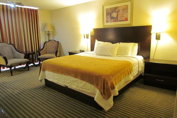 Room 20 of 32