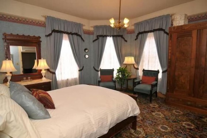 Room 41 of 138