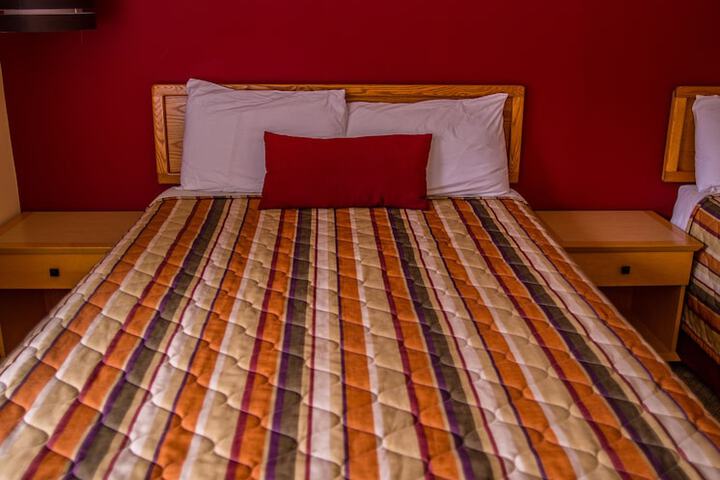 Room 52 of 69