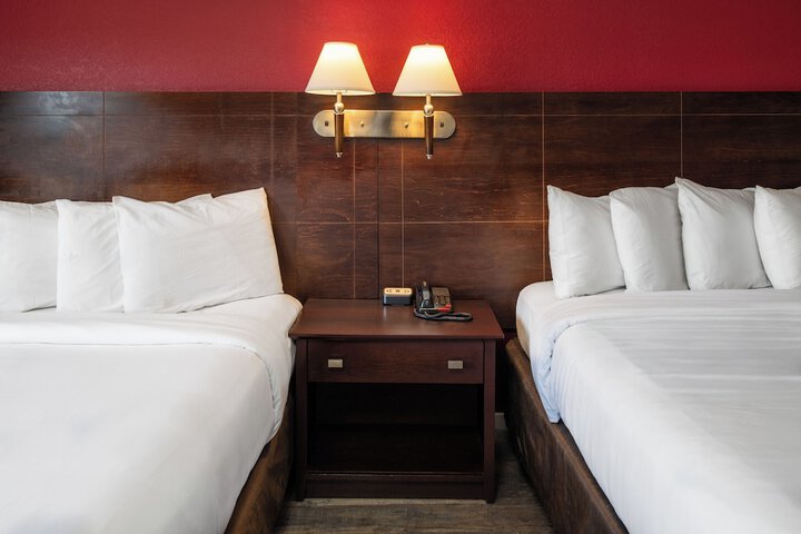 Bay Breeze Inn
