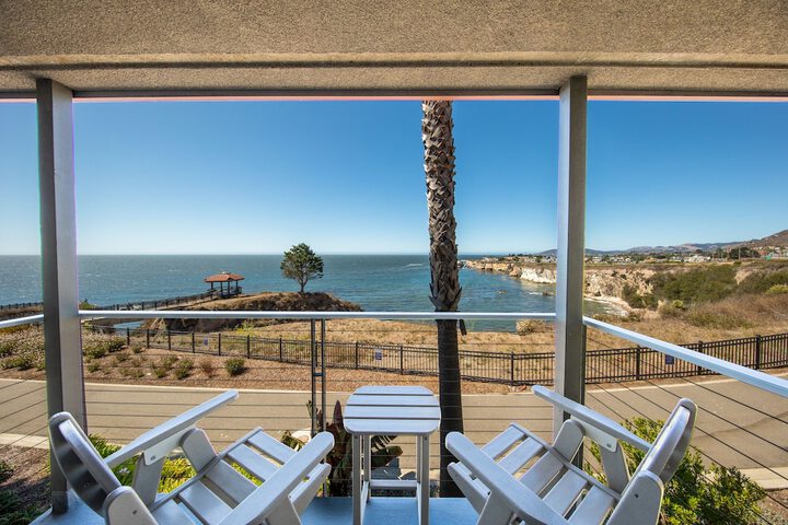 Inn at the Cove