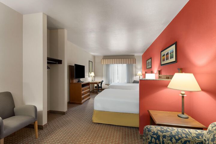 Baymont Inn and Suites by Wyndham Sturgis