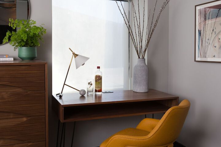 Room 53 of 65