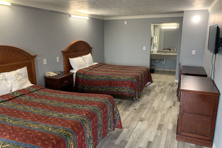 Room 18 of 19