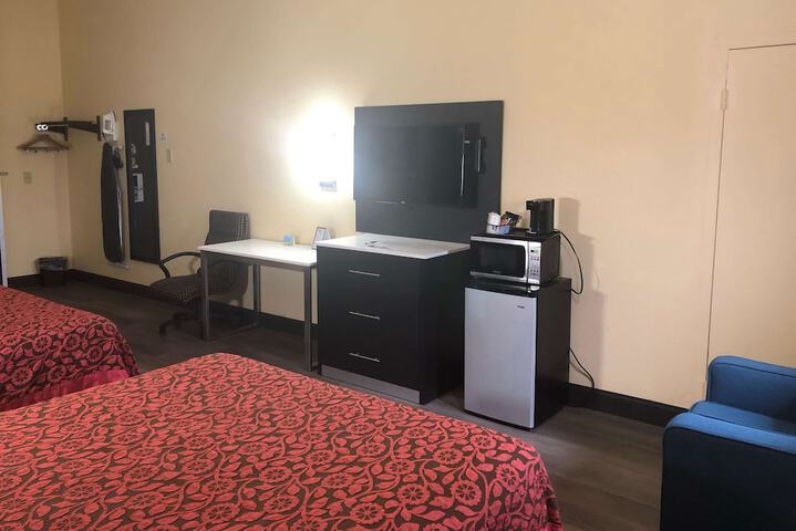 Room 18 of 24