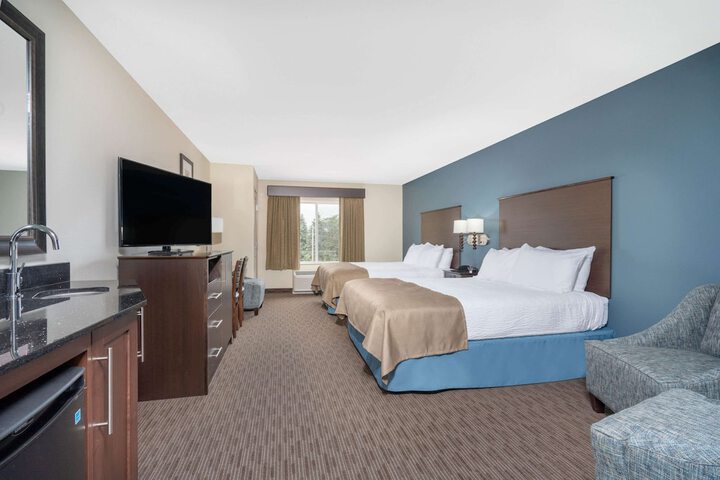 Room 17 of 27