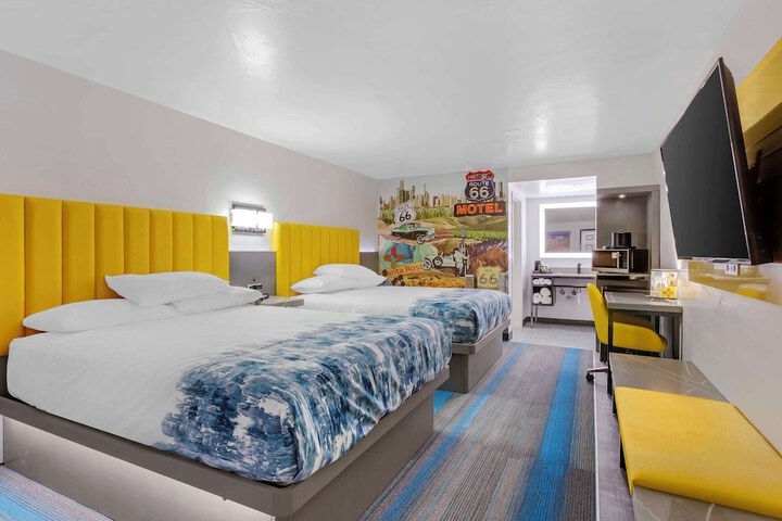 Room 22 of 27