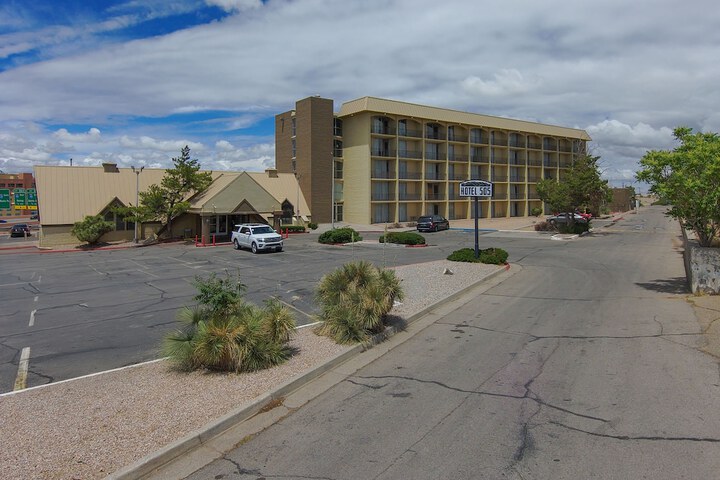 Hotel 2 of 25
