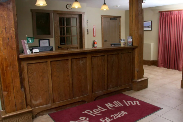 THE RED MILL INN
