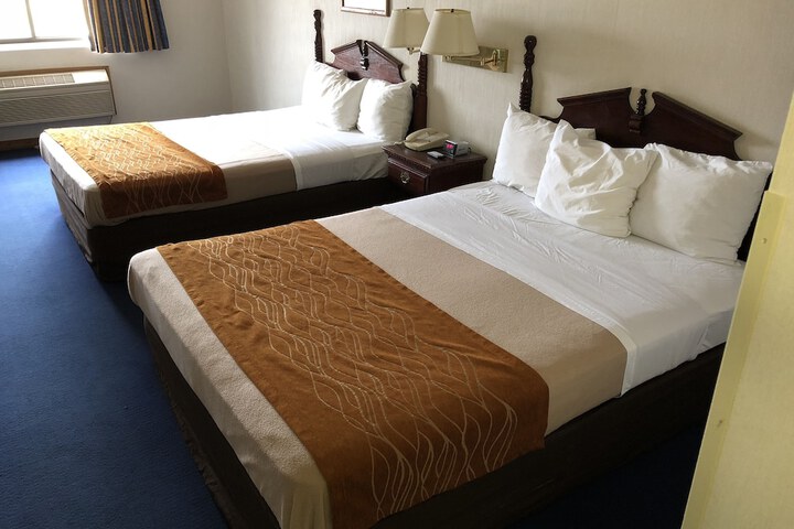Room 28 of 56