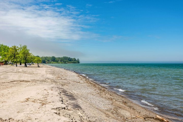 Sodus Point Home - Walkable to Beach!