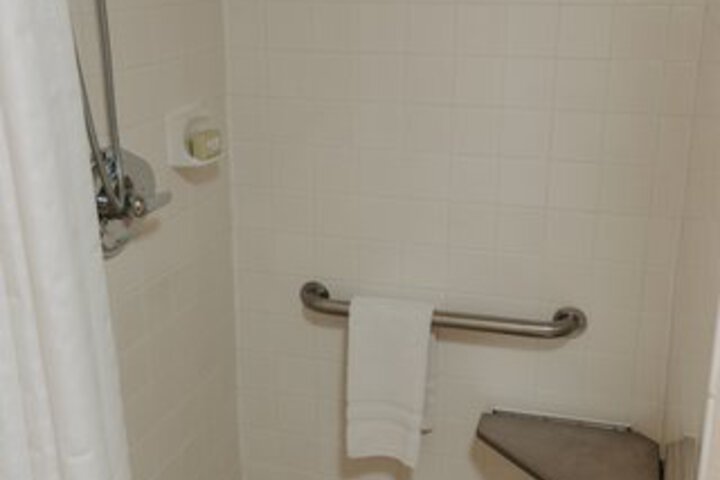 Room 134 of 168