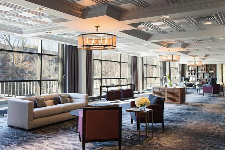 RENAISSANCE WESTCHESTER HOTEL