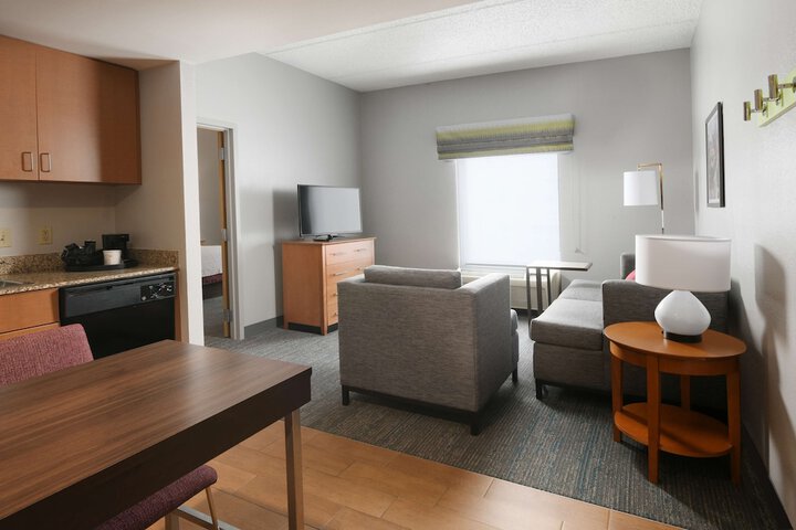 Room 15 of 43