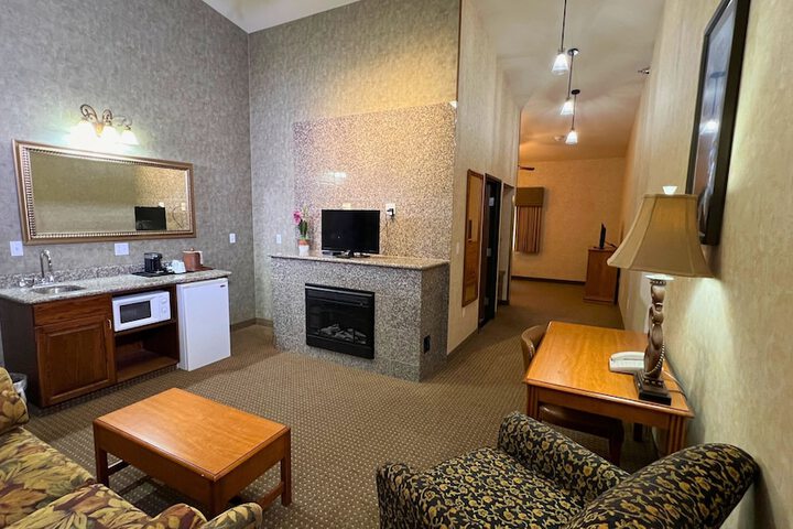 Room 20 of 38