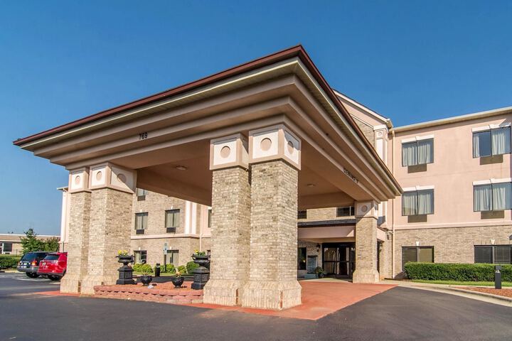 Hotel 3 of 45
