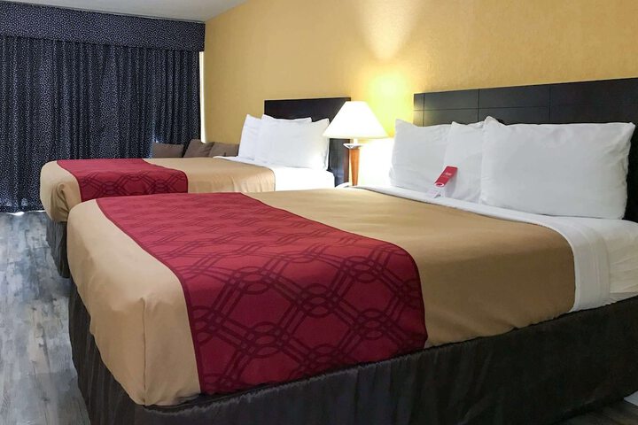 Room 44 of 50