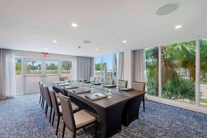 B Ocean Resort Fort Lauderdale Beach