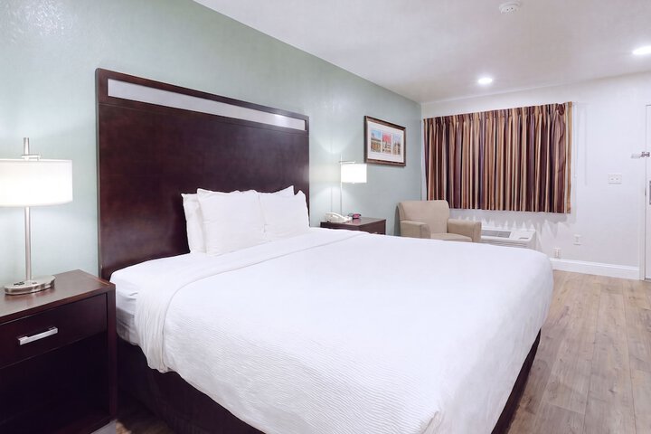 Quality Inn Holbrook near Petrified Forest