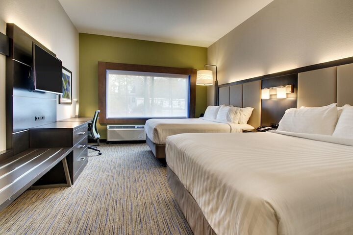 Holiday Inn Express & Suites Summerville by IHG
