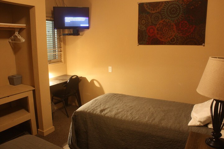 Room 19 of 45