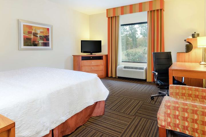 Room 10 of 24