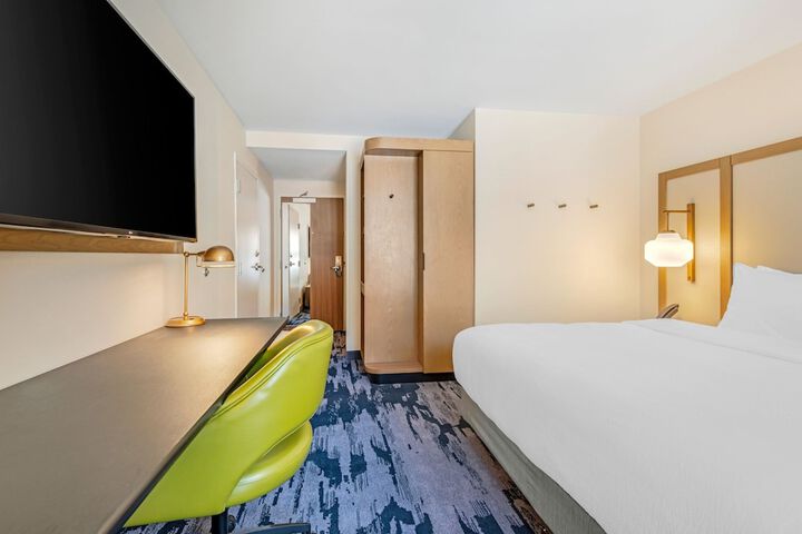 Room 29 of 71